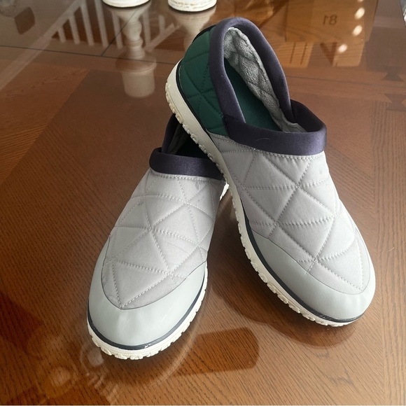 L.L. Bean Ultralight PrimaLoft Gray and Green Quilted Slip-On Loafers main image 5